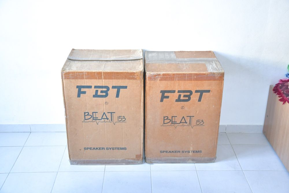 Boxe FBT 250w 3 căi 15 țoli 8 ohmi Dynacord RCF VL ieftin afacere Bucu