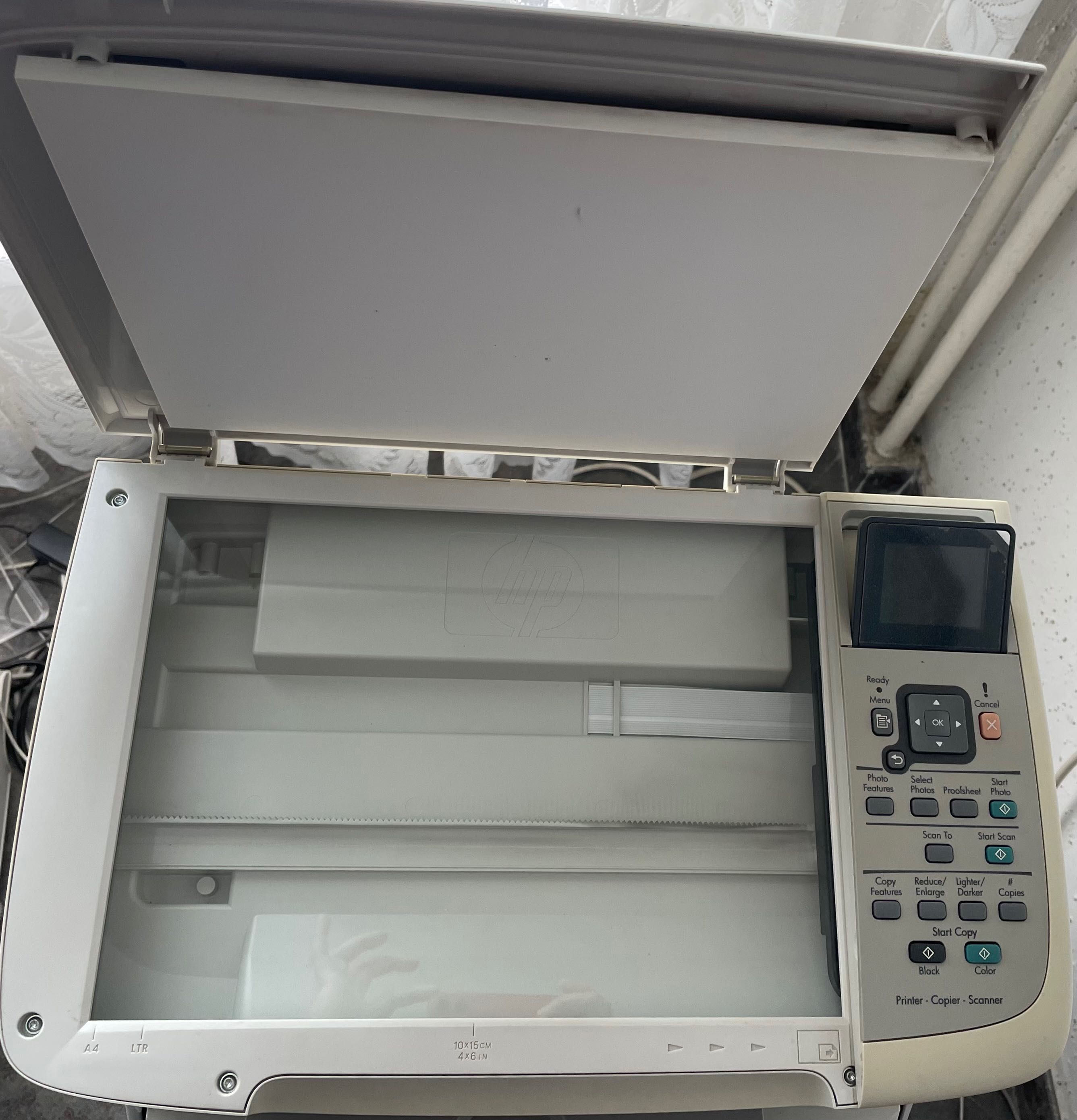 HP Color LaserJet CM1017 MFP