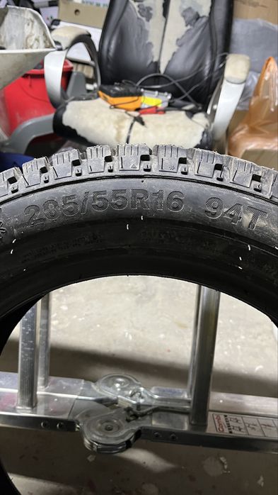 Шина 16 шипованная