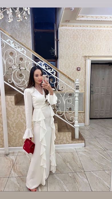 Платья от Medina Saktagan, Sandro, Kirpi, Gizia