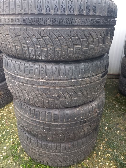 Nokian 225/45/17 4 броя зимни