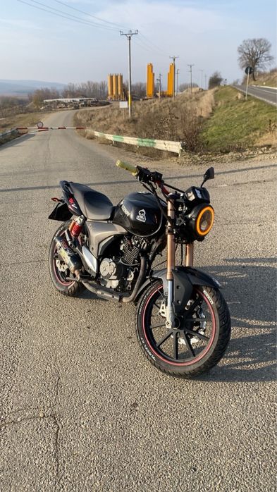 Vând keeway rkv 125