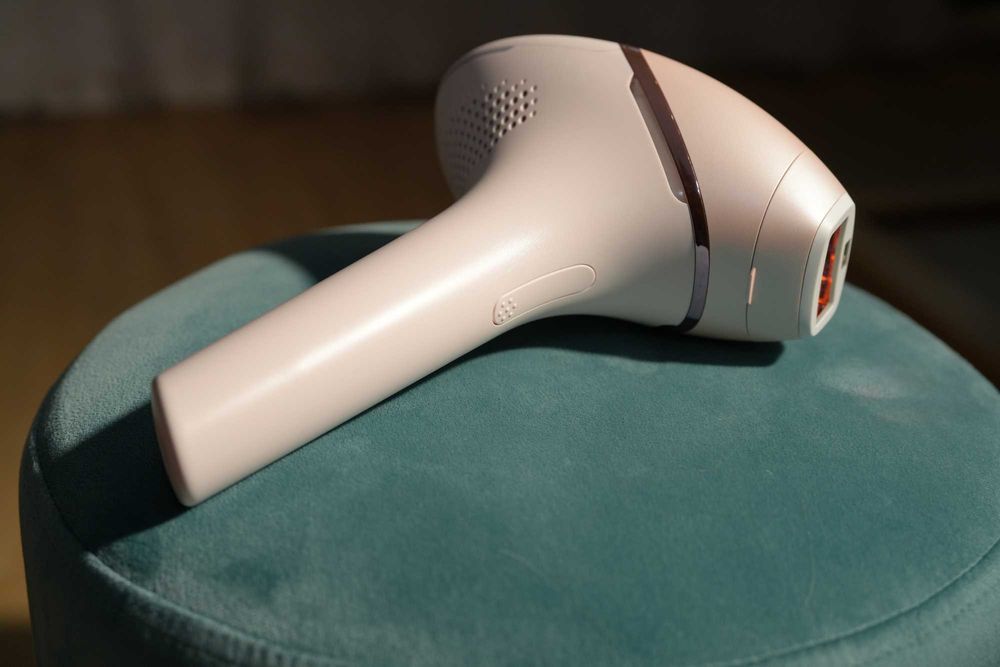 Epilator IPL termen lung PHILIPS Lumea Seria 9000 BRI957/00