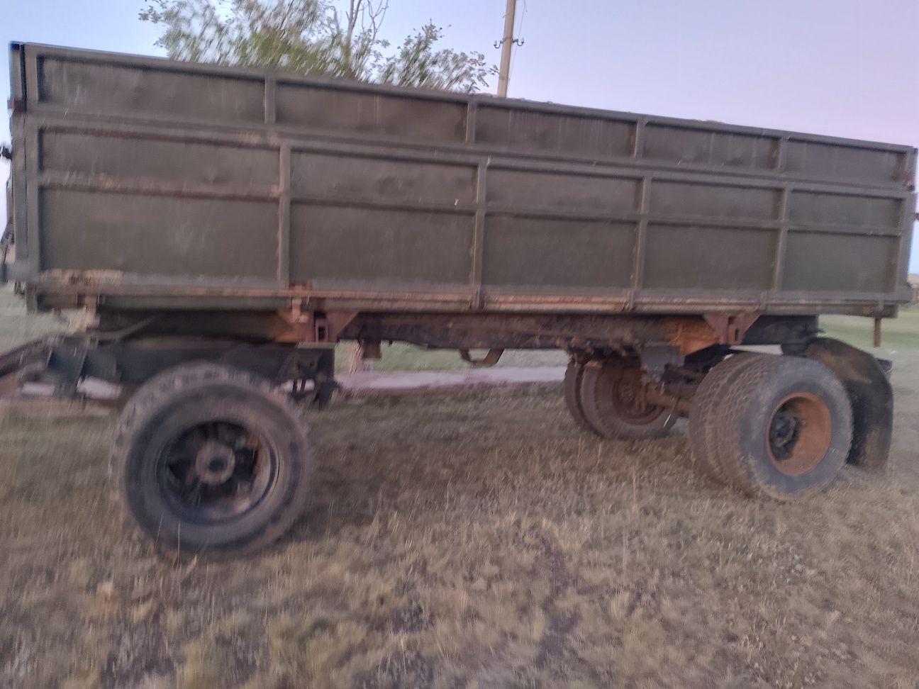 Прицеп на  камаз самосвал