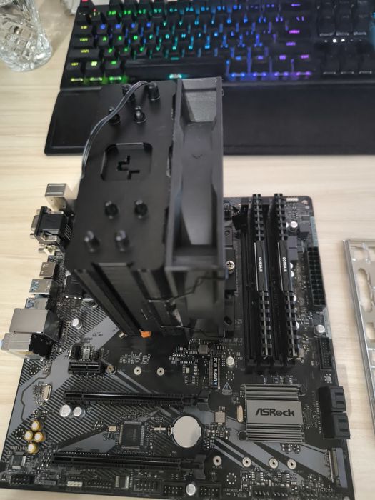 b450,r5 5500,ram 2x8gb