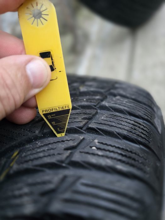 Cauciucuri iarna Nokian 235/55/17