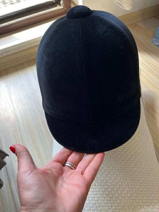 Каска за конна езда+подарък камшик