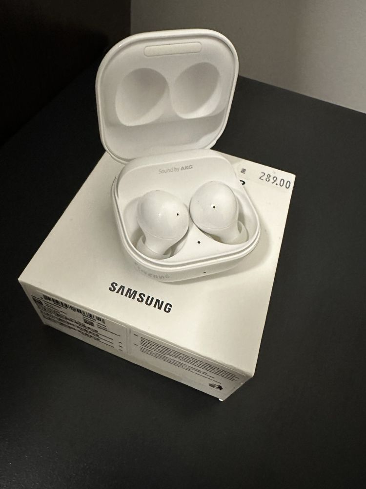 Безжични слушалки Galaxy Buds 2