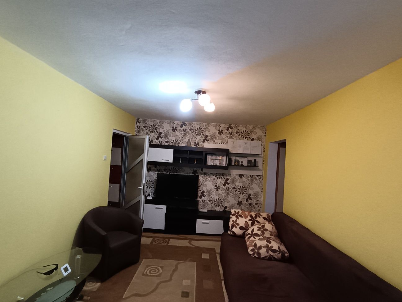 Vând apartament 2 camere M14 !