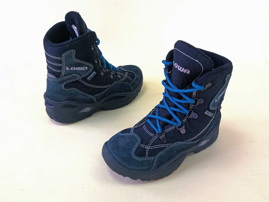 Bocanci copii 31 32 ghete munte Moonboot Lowa Goretex imblaniti