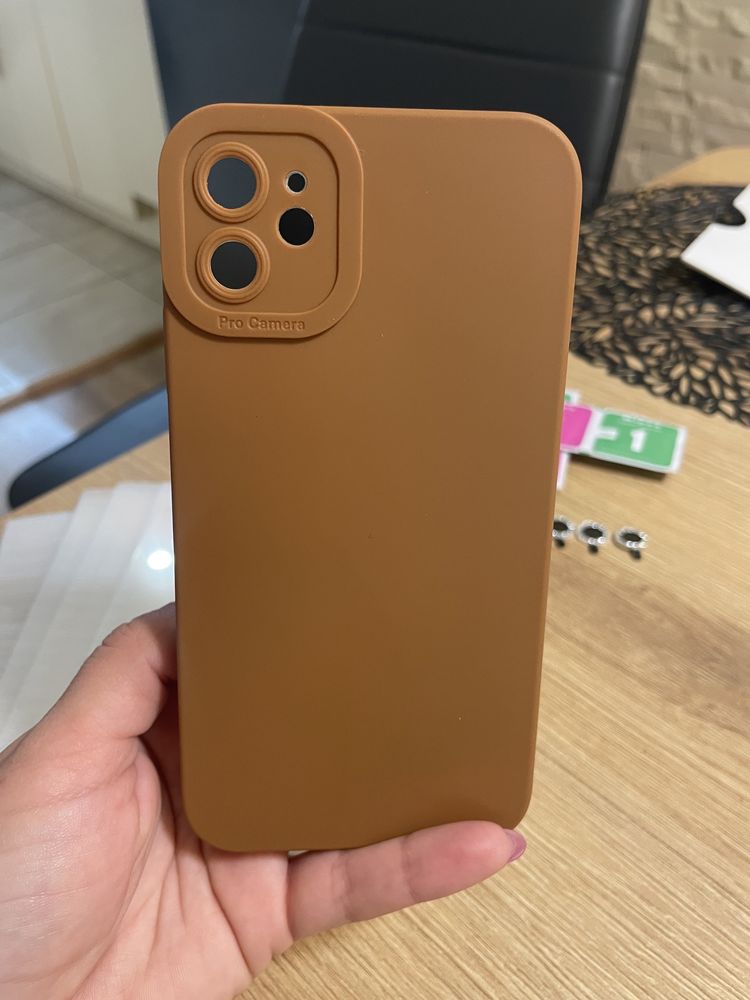 Сет за iphone 11 , 12 лв