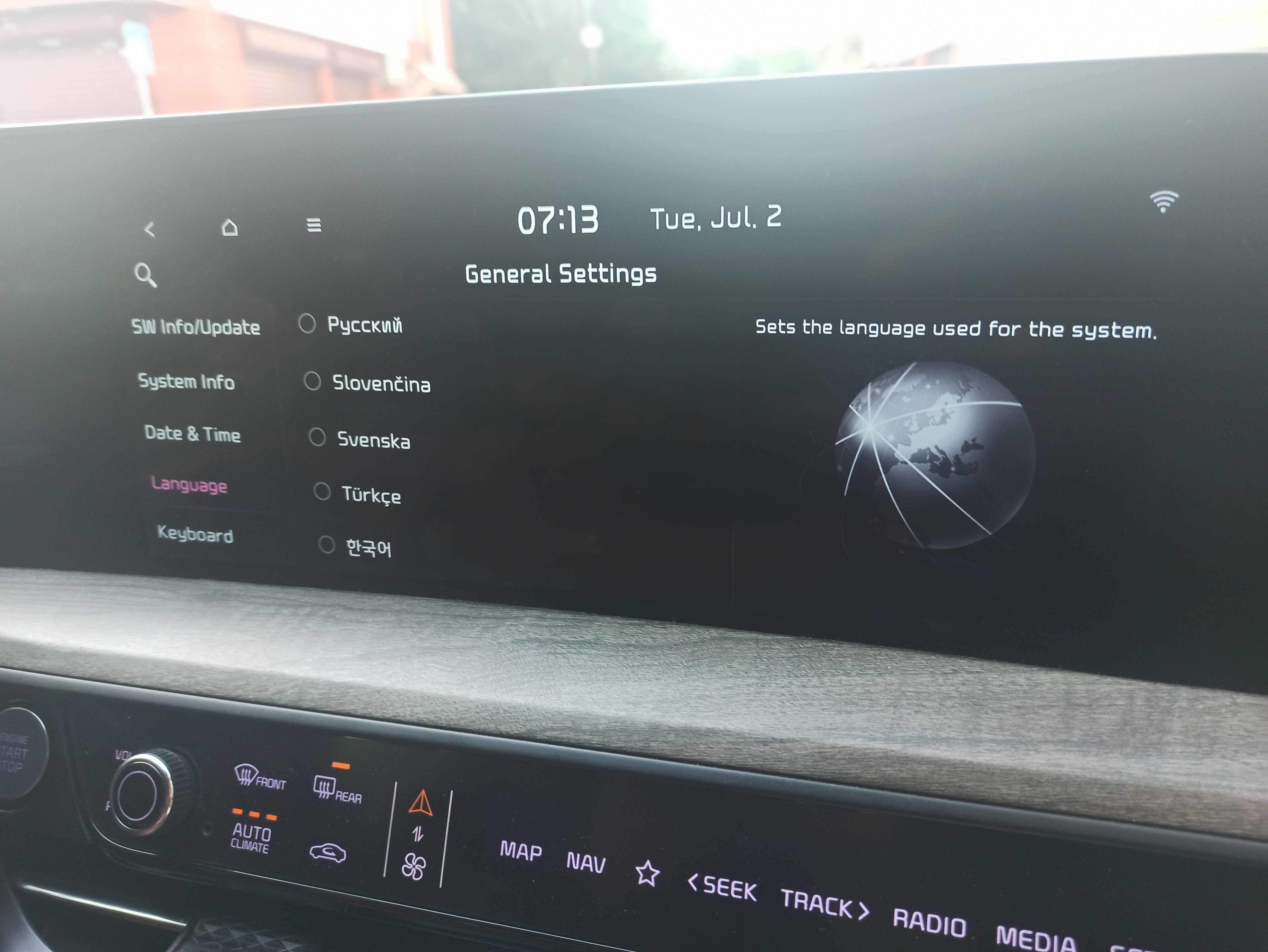 2025 EU BG карти Waze YouTube KIA Hyundai Korea Canada USA автомобили