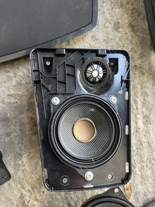 Топ хи фи колони бмв ф01 ф10 е70 bmw e70 f10 f11 f01 top hi fi logic 7