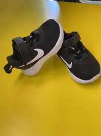 Nike revolution 6