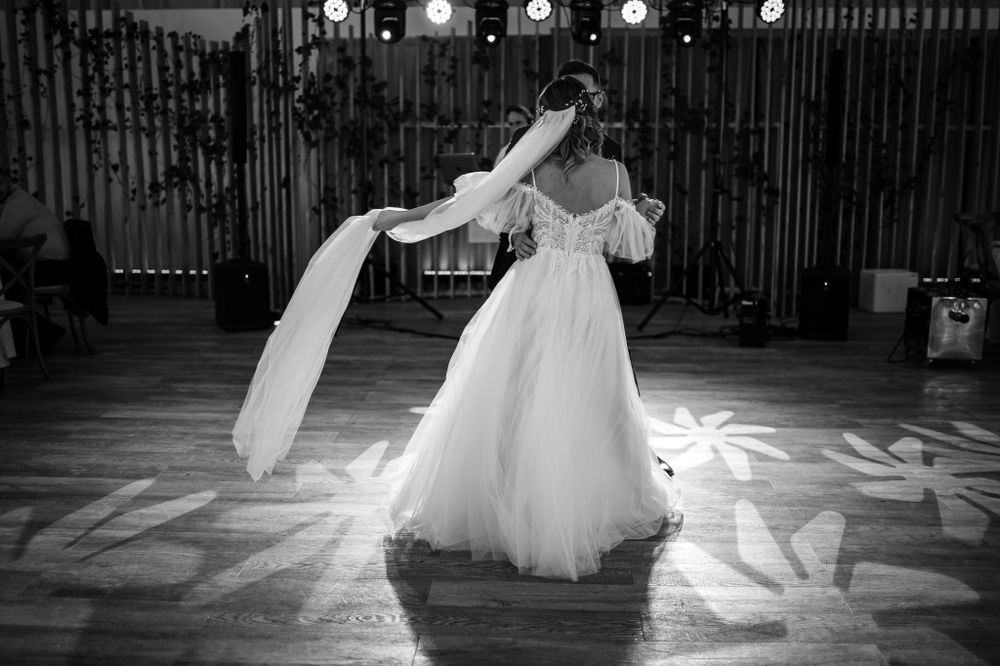 Rochie mireasa marca Evergreen