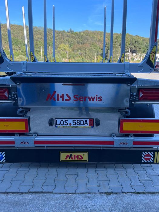 Remorca transport bustean forestier