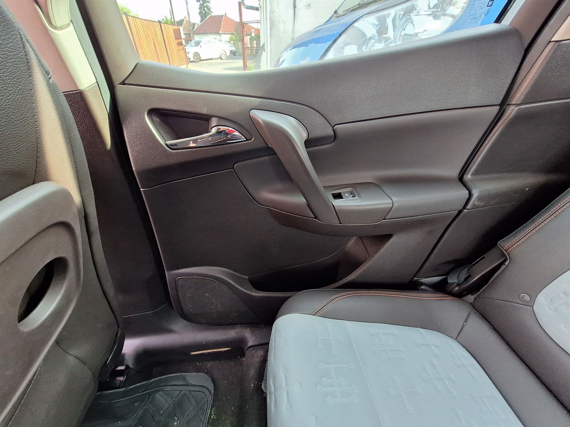 Scaune piele maro interior fete usi Opel Meriva B 2010-2017