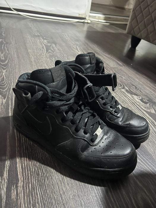 Air force 1 Mid