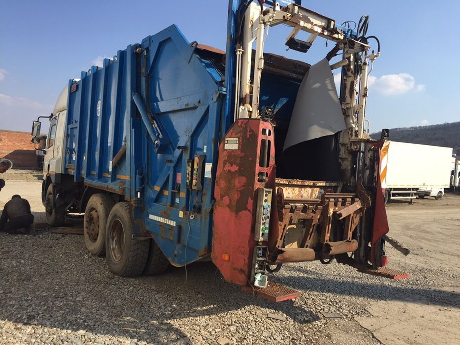 Daf Cf gunoier la dezmembrat