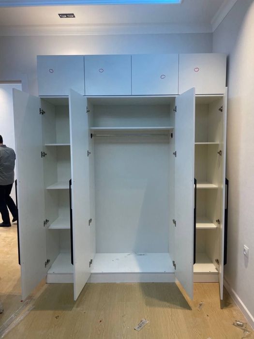 Shkaf aksiyda 990 metri qarap uzgaradi narxlari