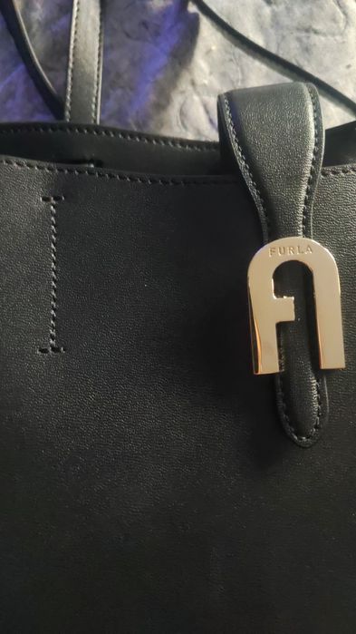 Geanta marca Furla