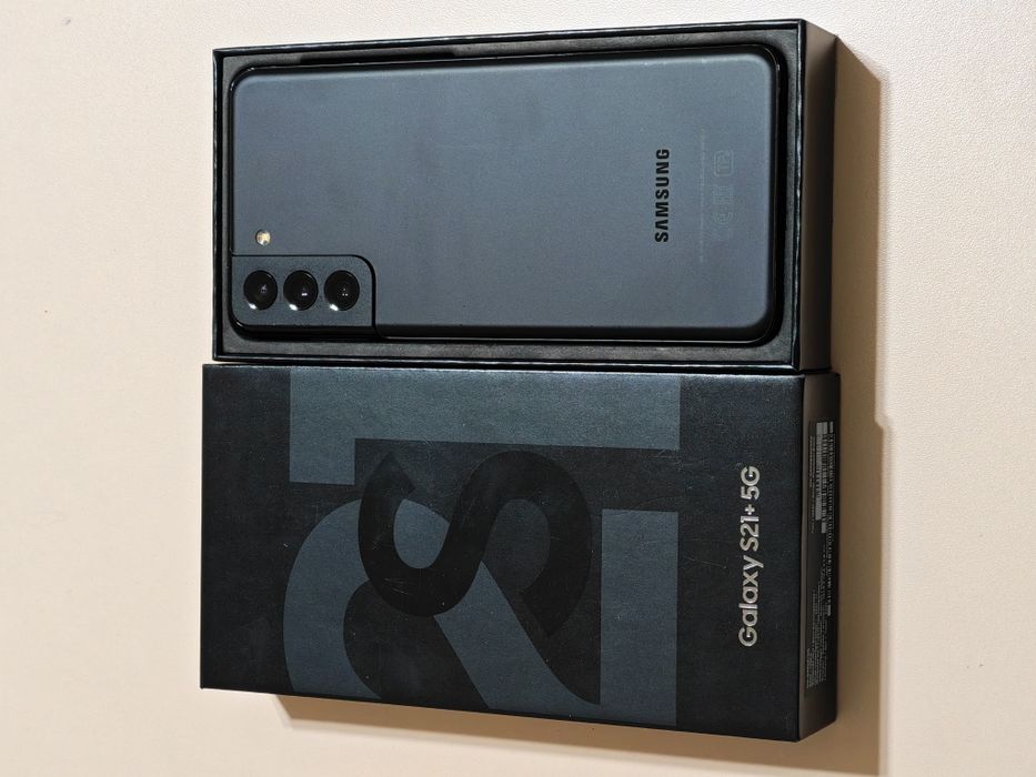 Samsung S21 Plus 128 gb Ram 8 5G полный комплект