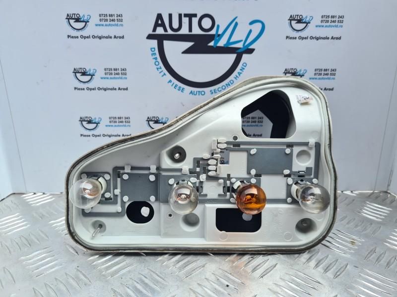 Soclu stop stanga placa becuri Opel Astra H