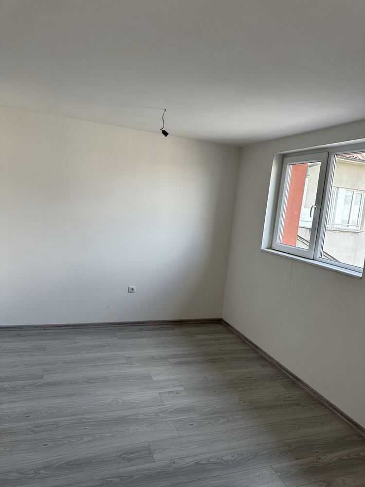 Продава се Многостаен апартамент в Пловдив, Съдийски - 200 кв.м за 1800 €/кв.м - Снимка #16