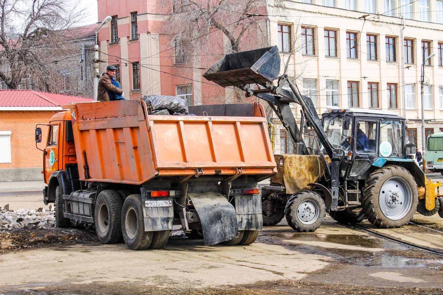 Услуги погрузчика. Вывоз и уборка мусора.