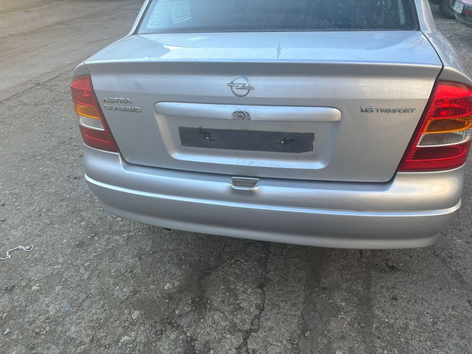 Faruri, bara fata, aripi, capota, haion, usi Opel Astra G