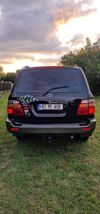 Toyota Land Cruiser j100 4.2 D autoutilitara posibil schimb