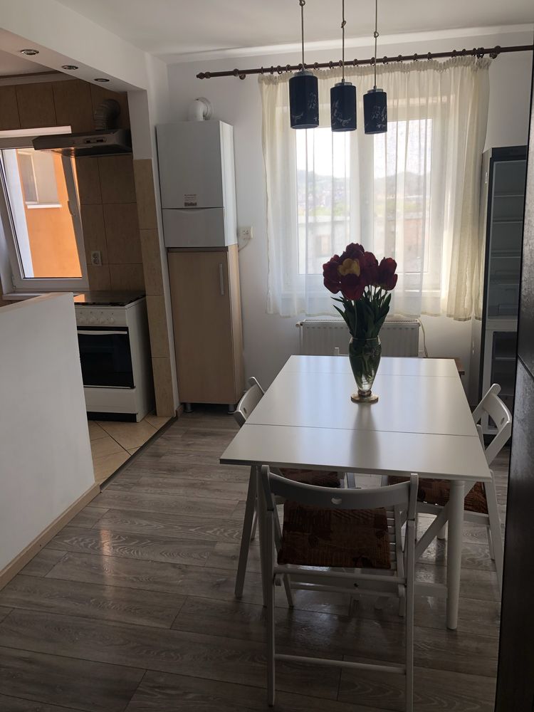 Apartament de inchiriat