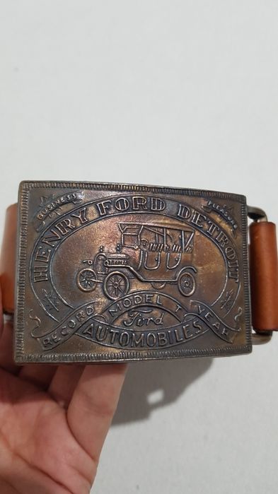 Cataramă cu curea din piele Henry Ford