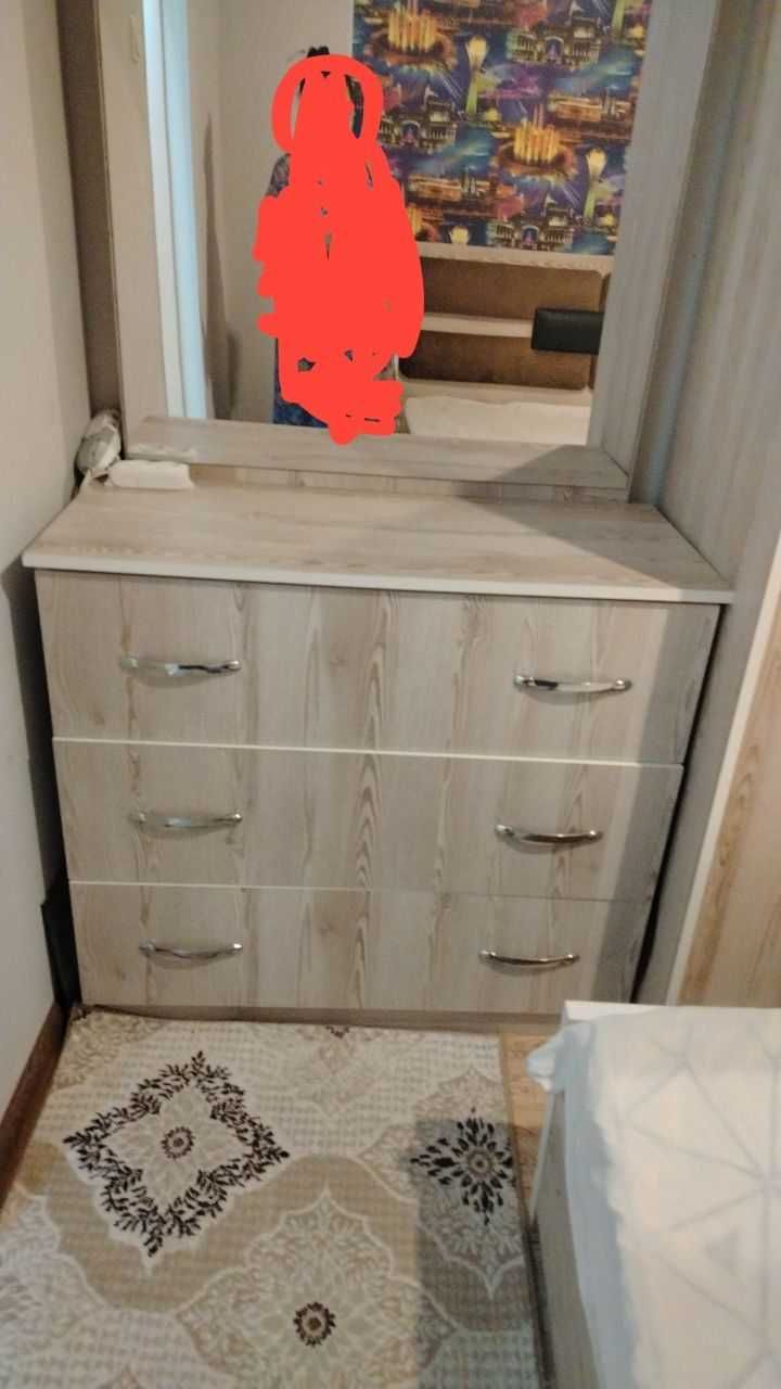 2 xonali uy sotiladi bez makler