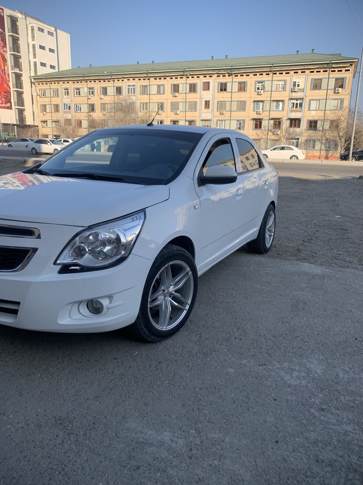 Сака диска 215/55R17 сотилади