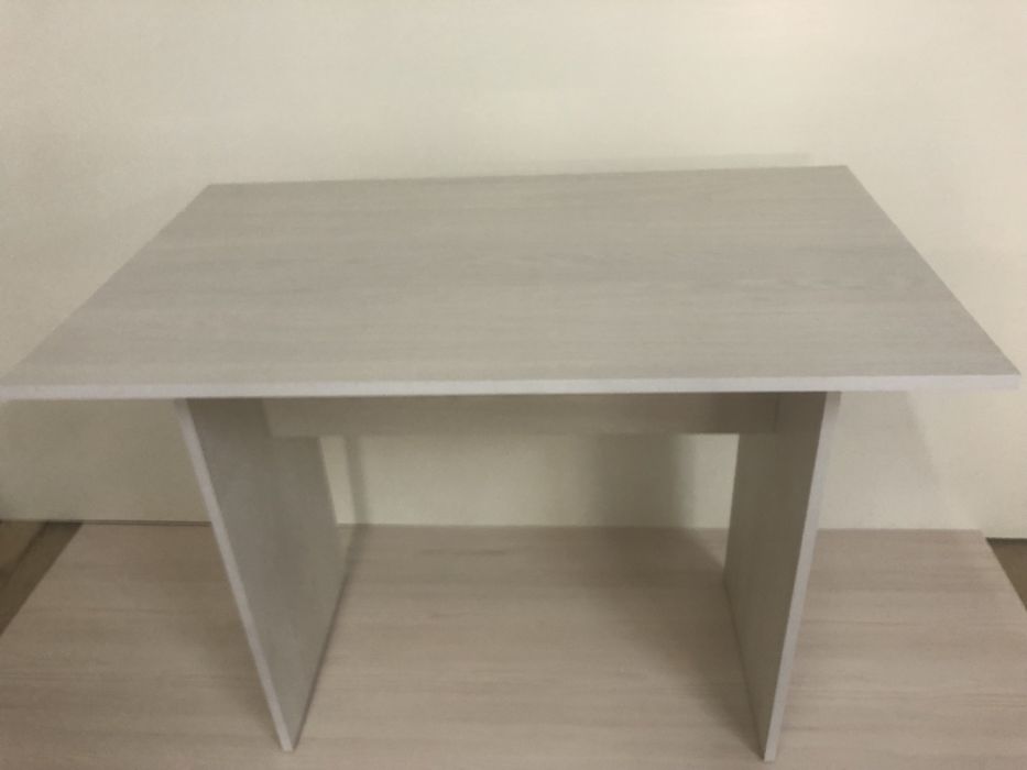 Стол обеденный 1000х600