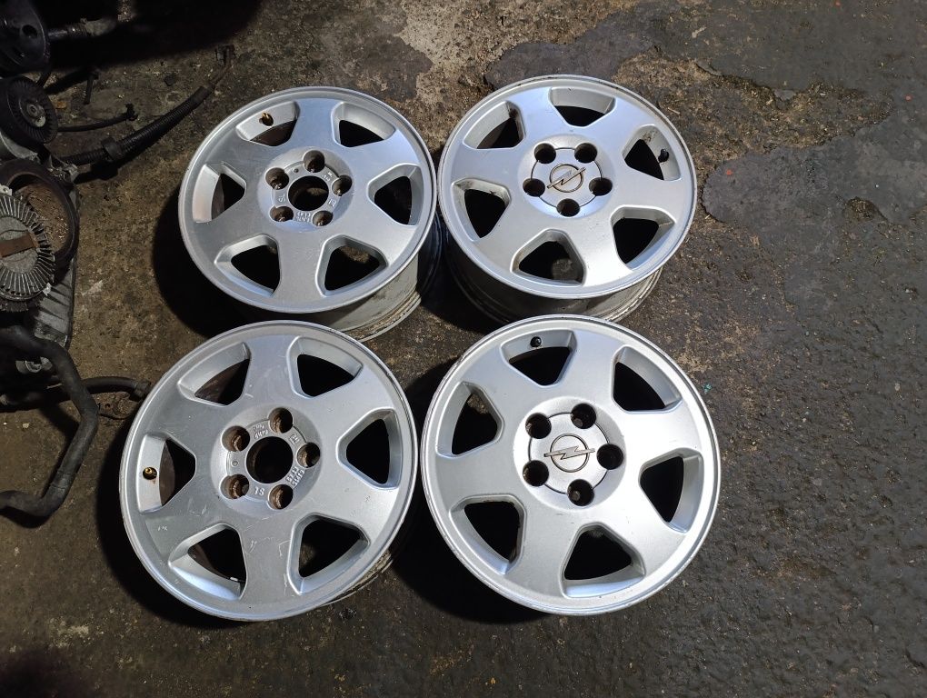 Диски л.п R15 5*110 на Опель