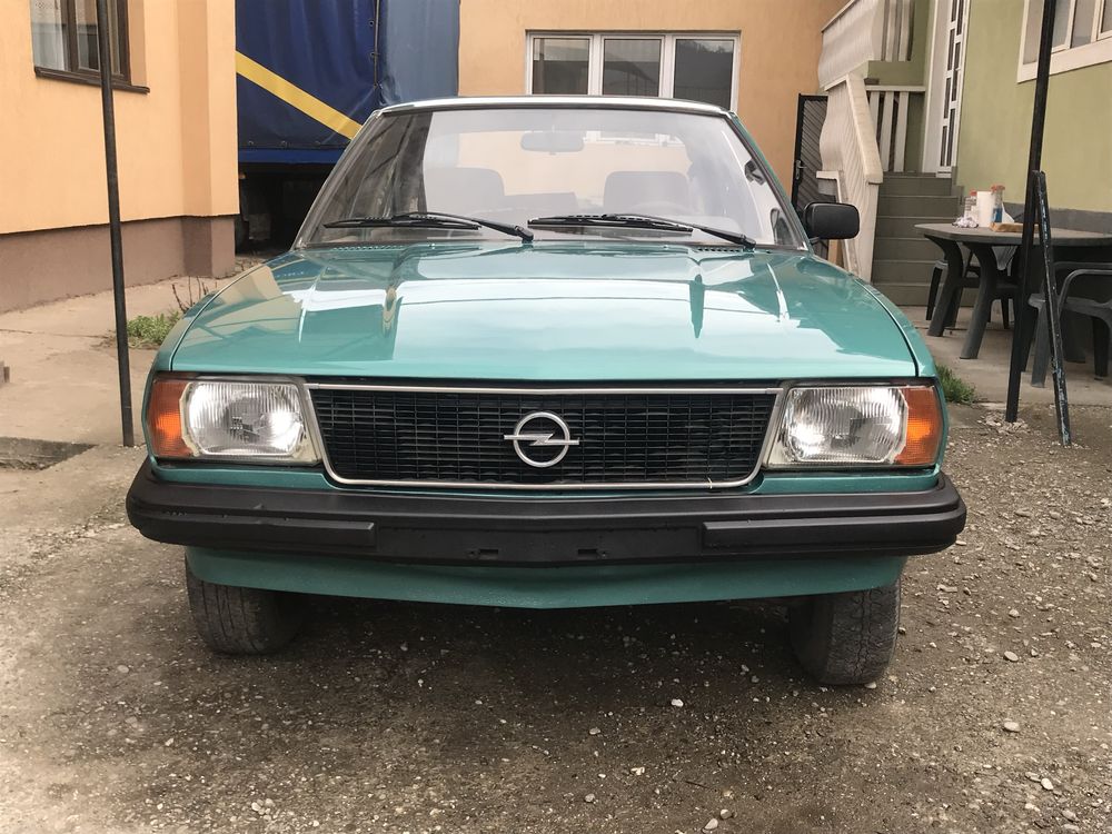 Opel ascona b 1.6 benzina