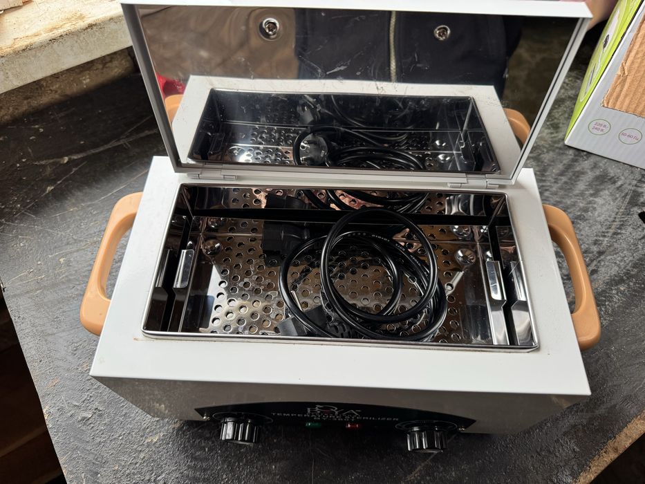 Стерилизатор  новая в хорошем состоянии