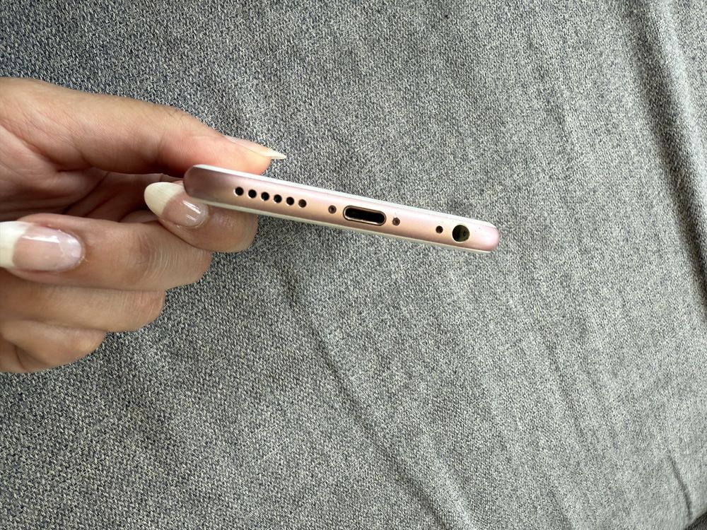 Iphone 6S, в много добро състояние