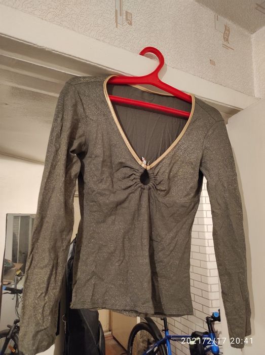 Кофточка, блузка, рубашка качественные, мягкие, приятные к телу