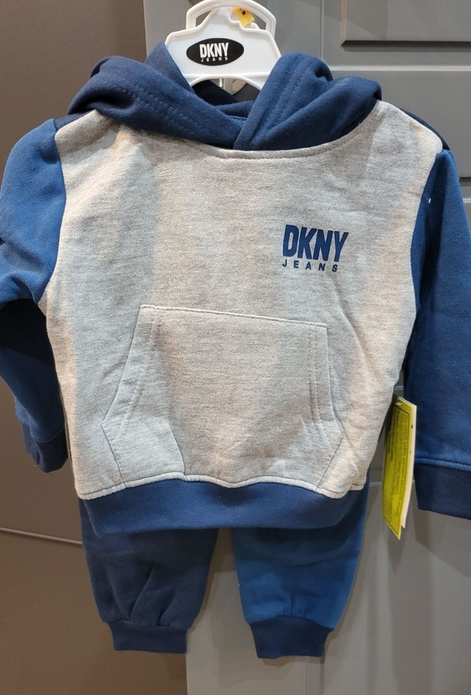 DKNY спортен комплект  анцуг 1год.
