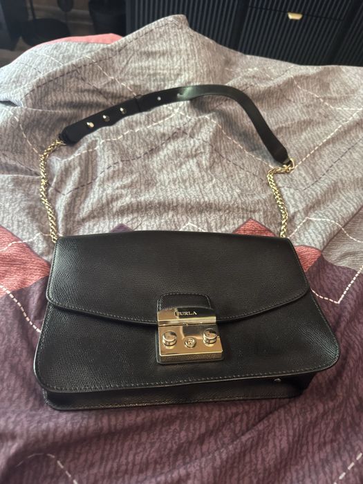 Кожена чанта Furla