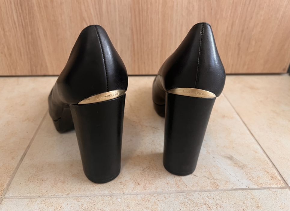 Кожени обувки Calvin Klein 40номер