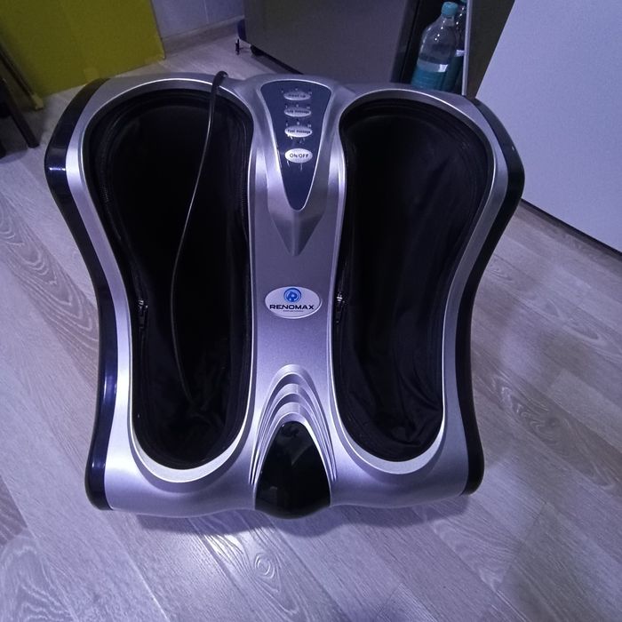 Продаю масажор для ног.Почти новый.