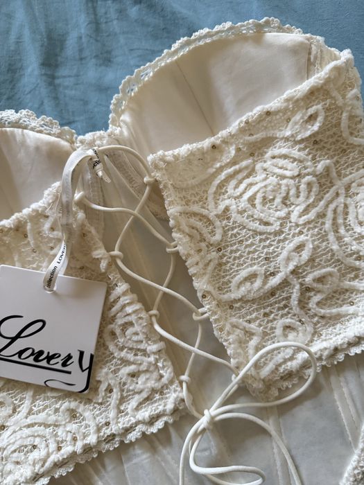 Ново бюстие/корсет S размер Miss Caprice с етикет