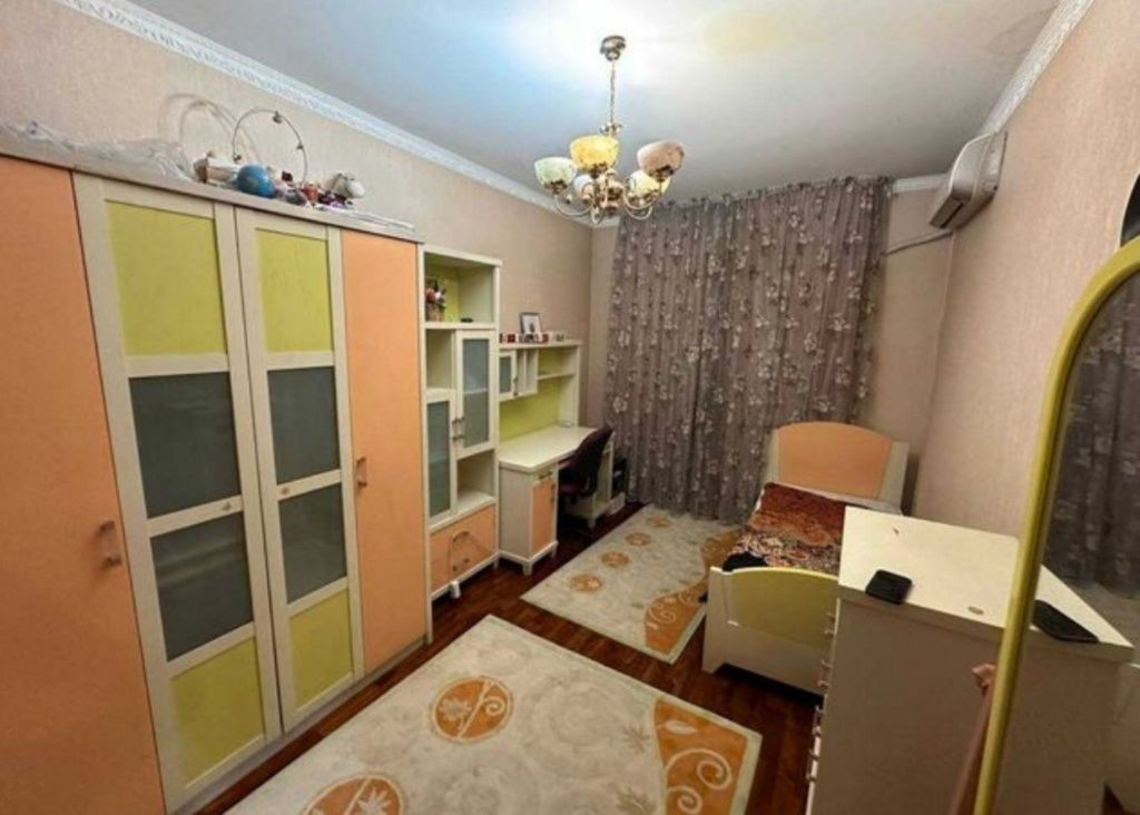 Аренда квартира метро Айбек