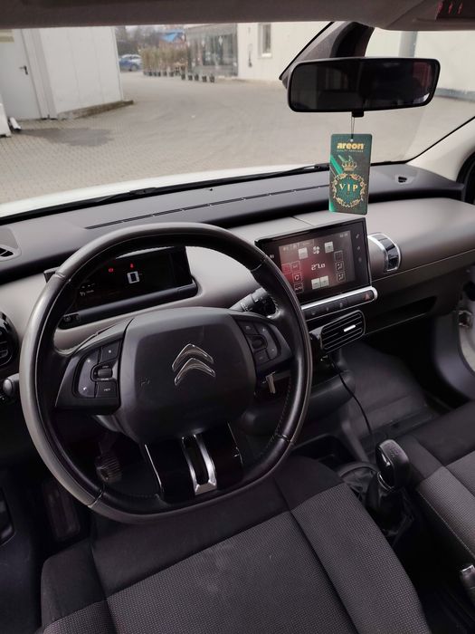 Citroen c4 cactus 2016 1.6 HDI diesel manual