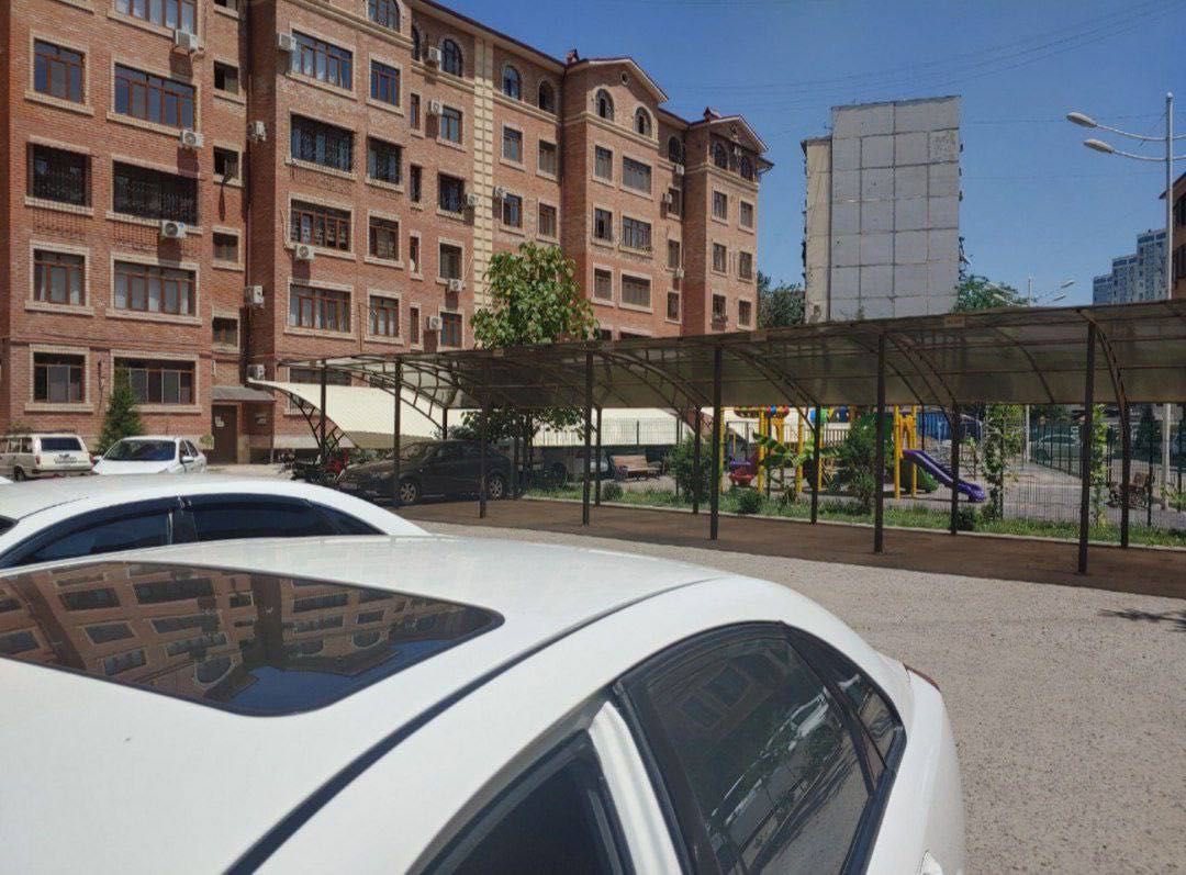 Novostroyka Sotuvda 2 xonalik uy remont Mirabad Avenue orqasi