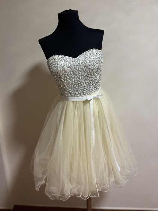 Rochie pentru ocazie impecabila